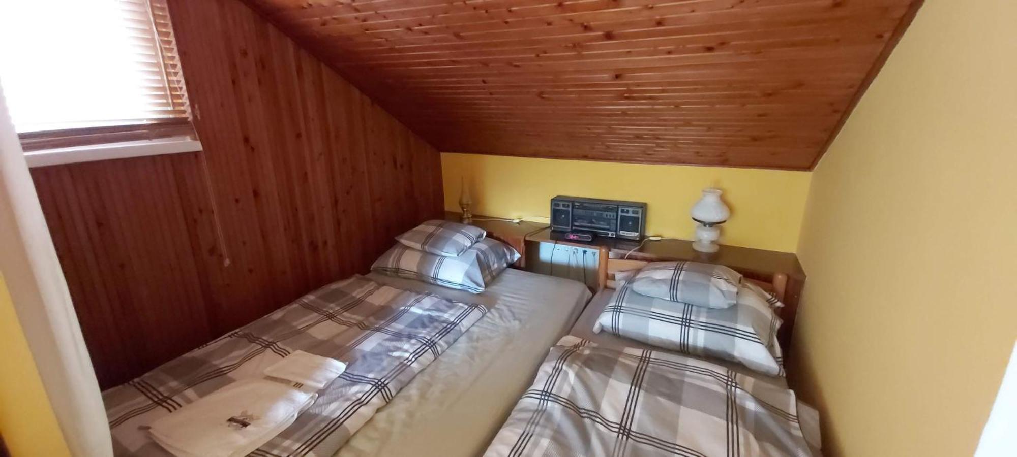 Vidra Apartman- Zamardi Luaran gambar